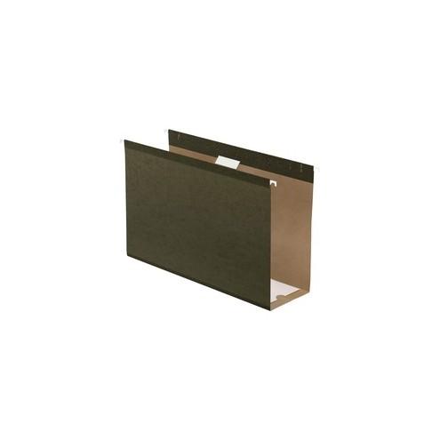 Pendaflex Extra Capacity Reinforced Hanging Folder - 4" Folder Capacity - Legal - 8 1/2" x 14" Sheet Size - 4" Expansion - Standard Green - Recycled - 25 / Box