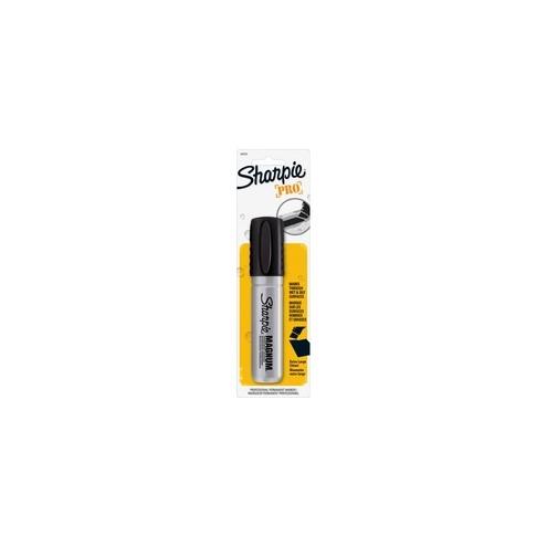 Sharpie Magnum Black Permanent Markers - Jumbo Marker Point - 15.875 mm Marker Point Size - Chisel Marker Point Style - Plastic Barrel - Felt Tip - 12 / Bundle